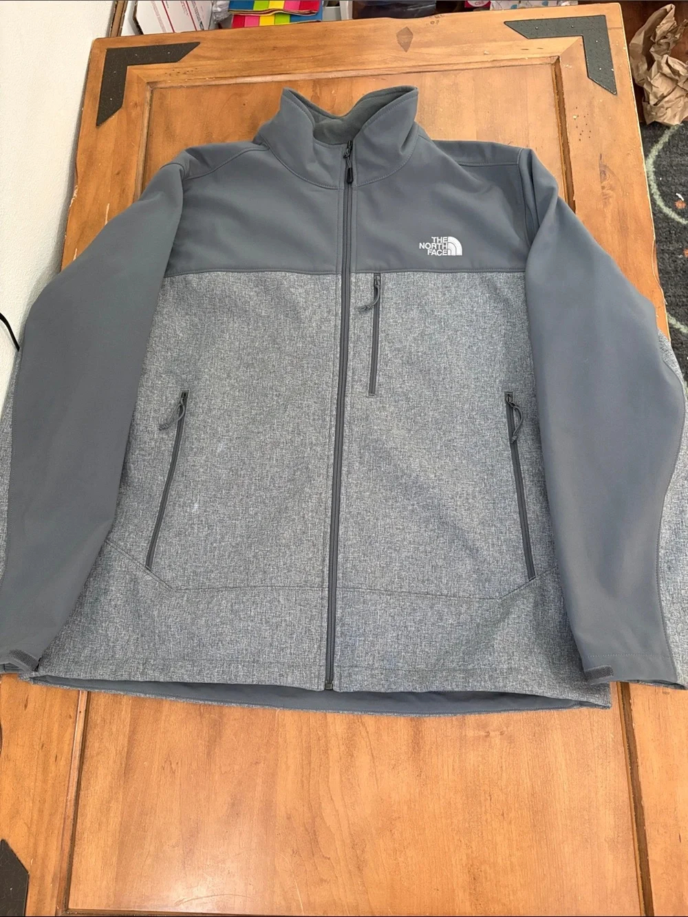 The North Face Men's Two-Tone Gray Softshell Jacket Size XL